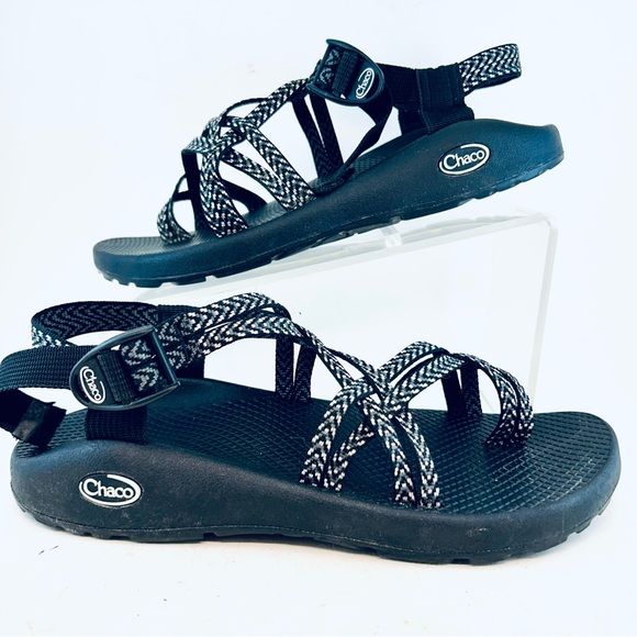 Chaco Women's Boost Black ZX/2 Dual Strap Hiking Classic Sandals, size 10 - Picture 4 of 10